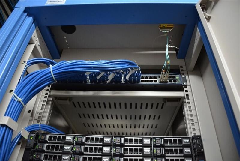 办公室局域网内无线路由器解决方案